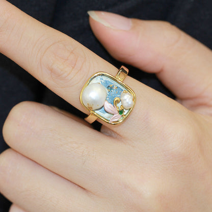 Vintage Floral Ring