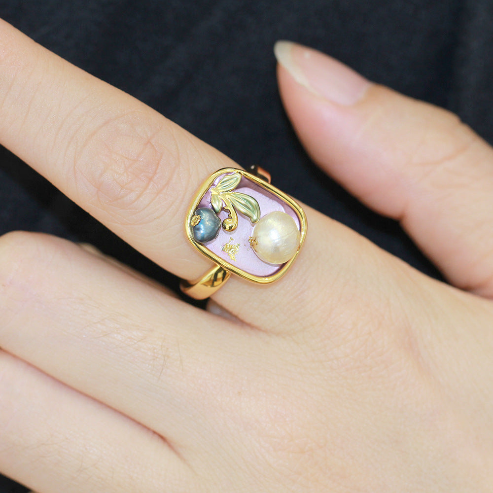 Vintage Floral Ring